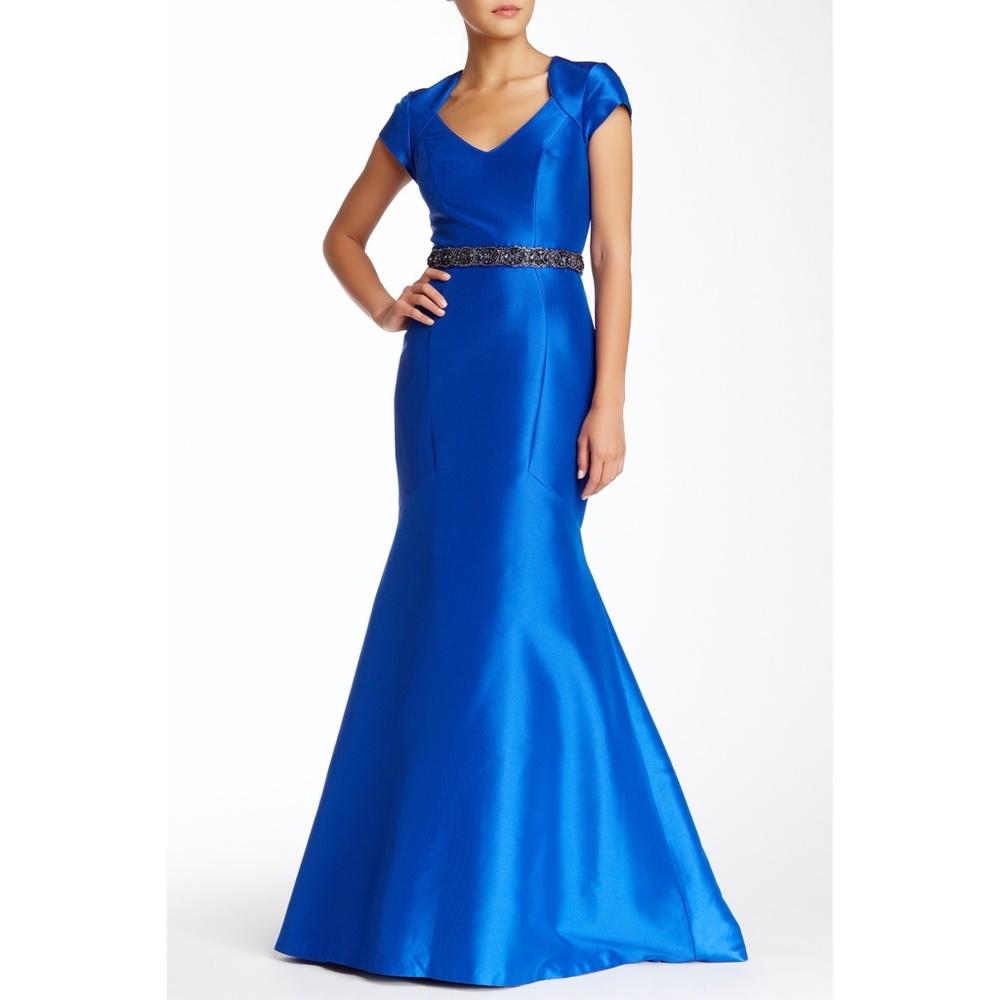 Theia Stretch Mermaid Long Skirt  W/Slit Crepe Satin